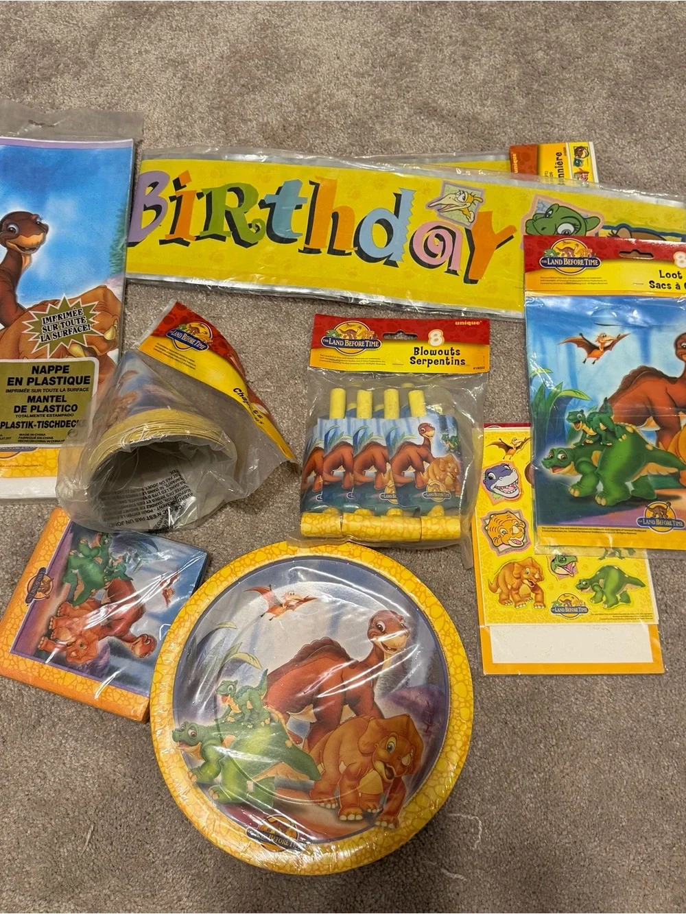 Vintage land before time party supplies
